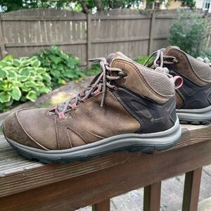 KEEN Hiking Boots Womens 10.5